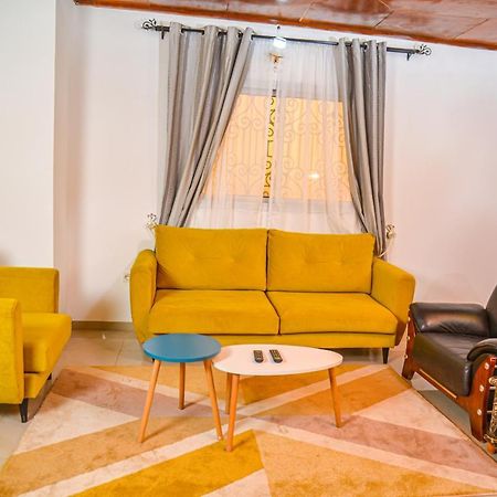 Appartement Meuble 2 Chambres Avec Salle De Bain - 1 Salon - 1E Cuisine - La Concorde - Quartier Nkomkana Yaoundé Exteriör bild