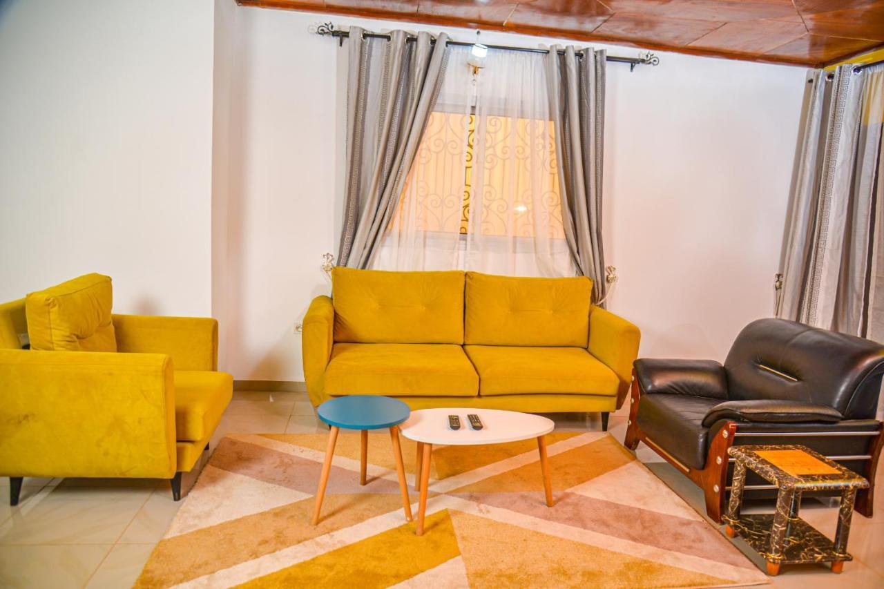 Appartement Meuble 2 Chambres Avec Salle De Bain - 1 Salon - 1E Cuisine - La Concorde - Quartier Nkomkana Yaoundé Exteriör bild