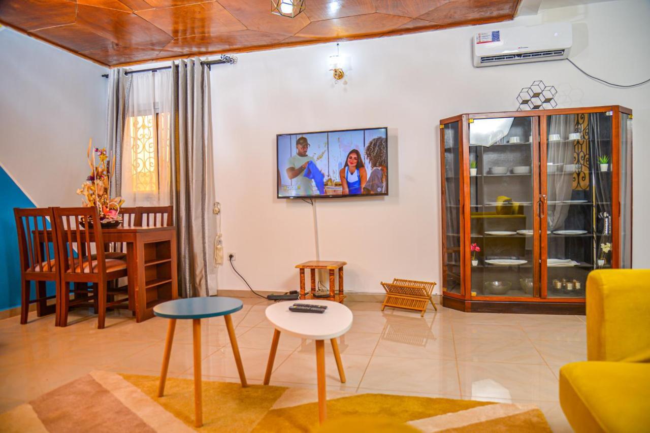 Appartement Meuble 2 Chambres Avec Salle De Bain - 1 Salon - 1E Cuisine - La Concorde - Quartier Nkomkana Yaoundé Exteriör bild